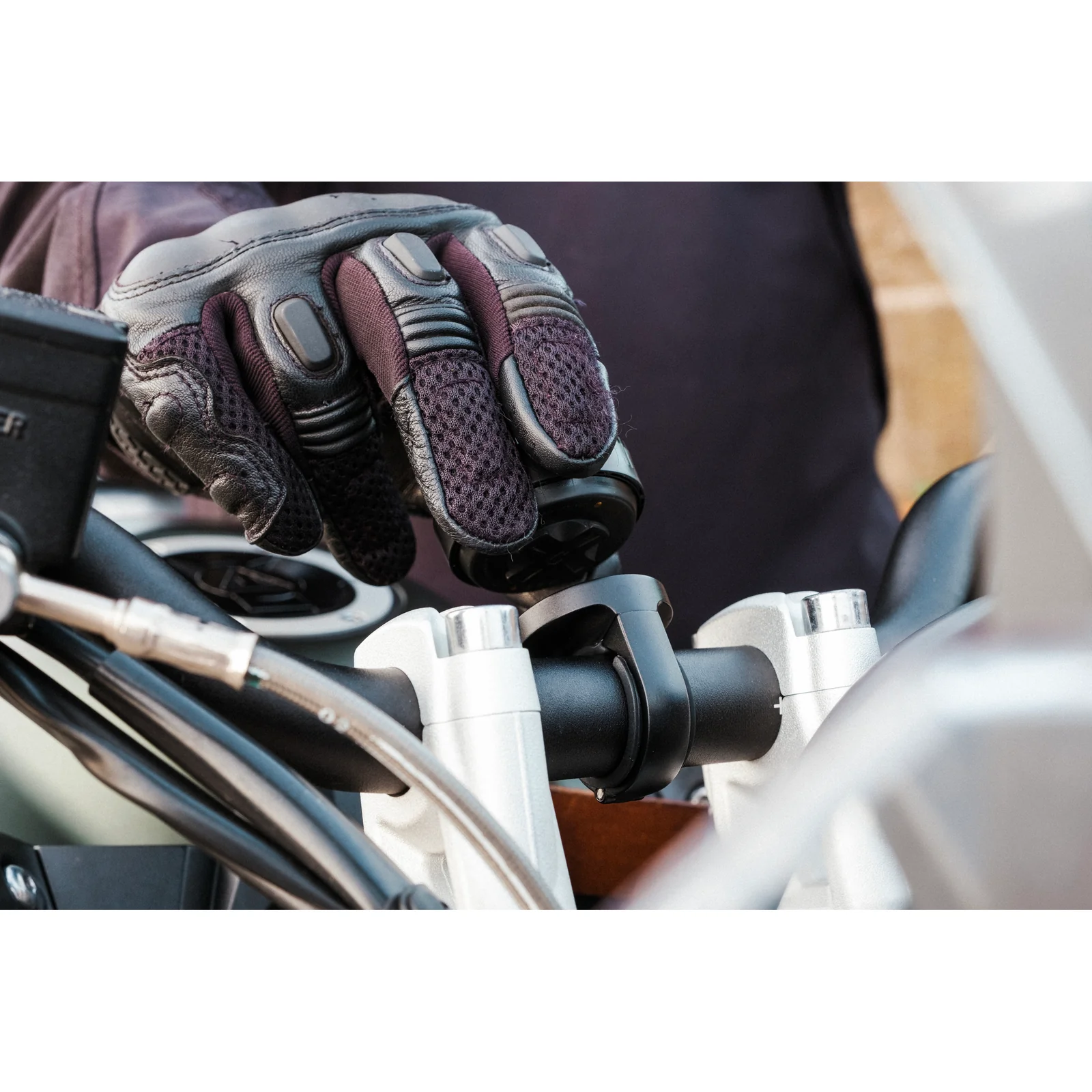 Beeline Bar Clamp Mount - Image 5
