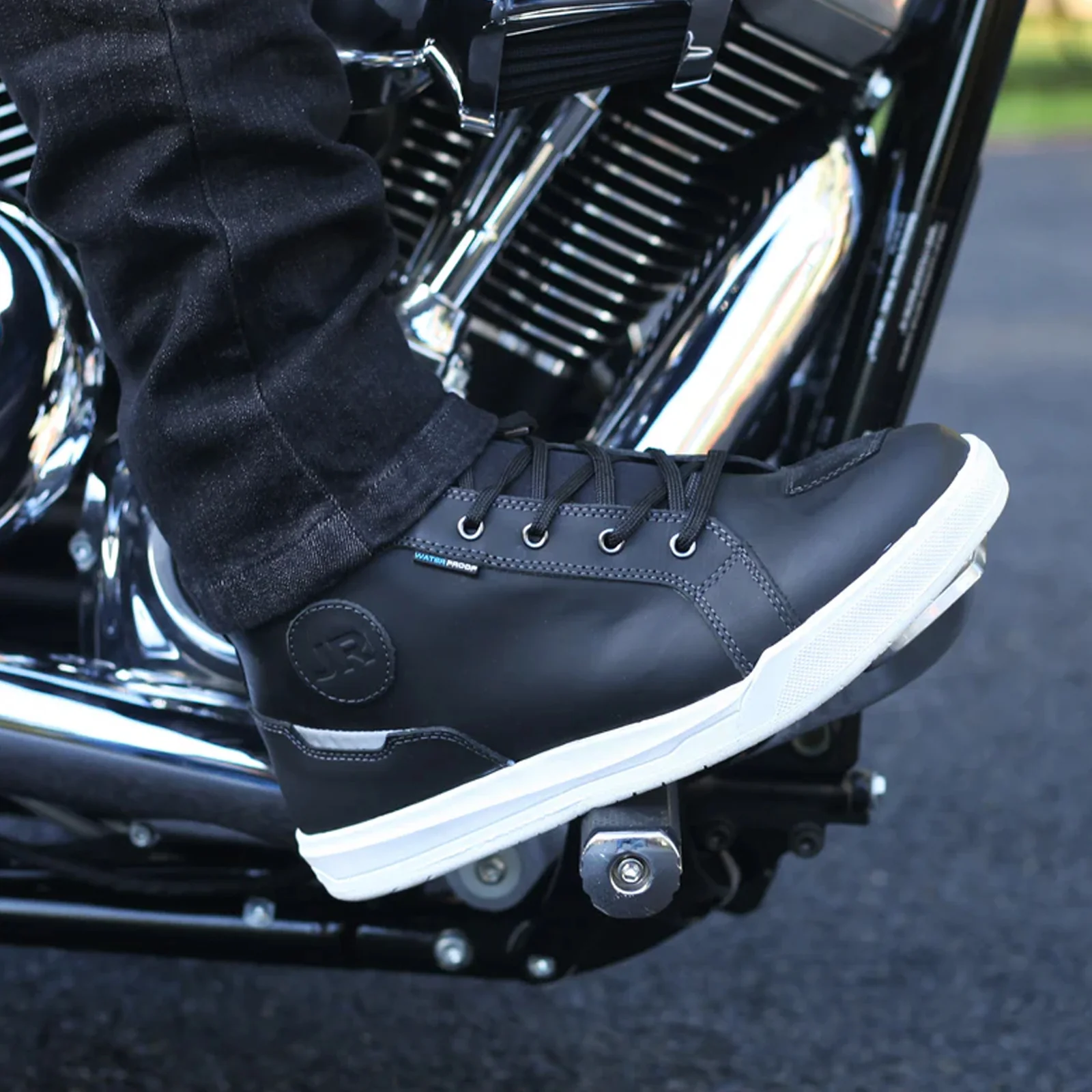 Johnny Reb Men's Kirra Waterproof Motorcycle Boots Black/White - Image 3