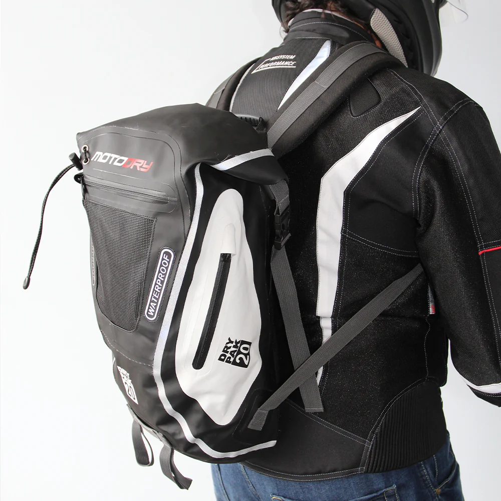 Motodry Motorcycle Drypack Backpack 20 Litres - Image 2