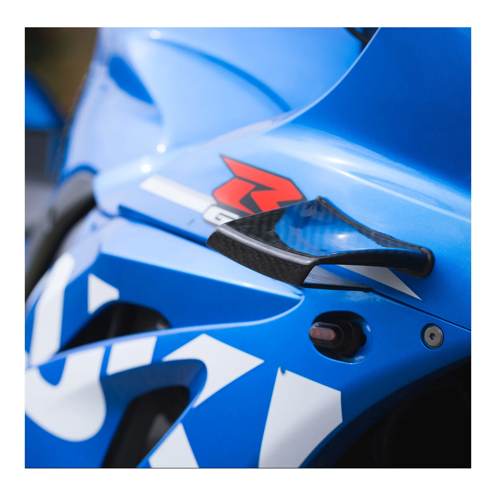 Oxford Carbon Aero Wings - Gloss - Image 8