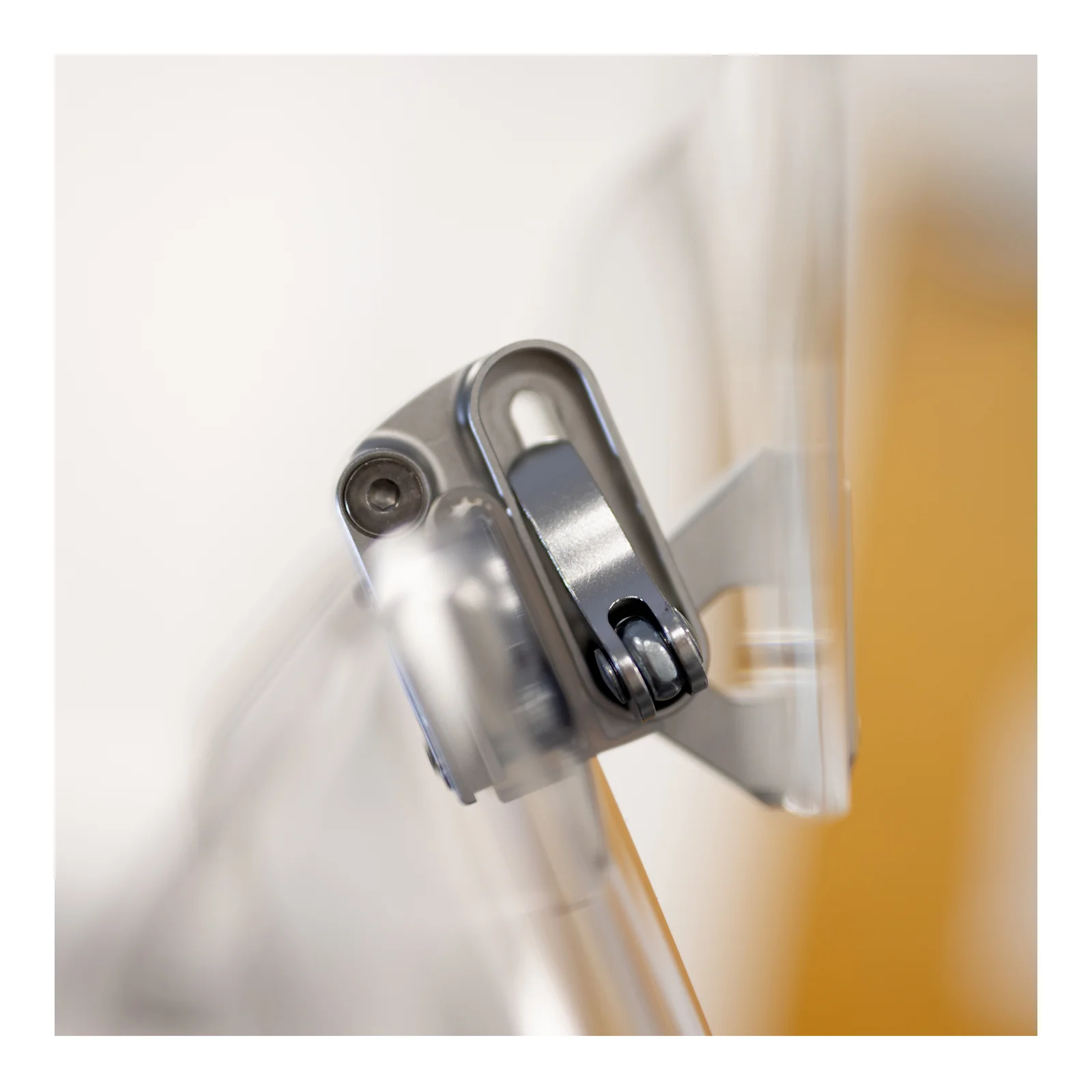 Oxford Wind Deflector- Clear 260 X 125mm - Image 5
