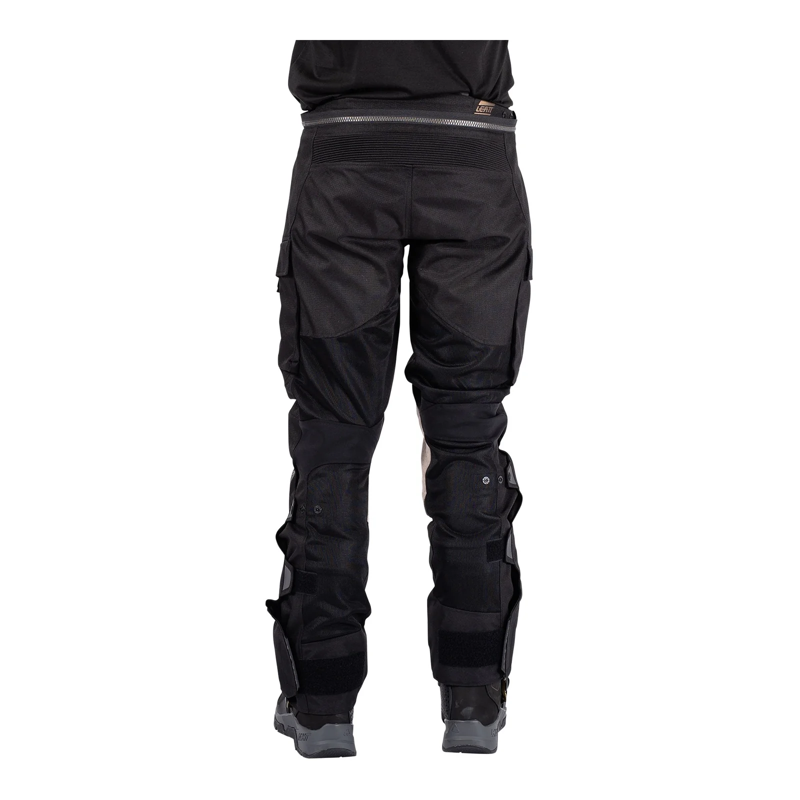 Leatt 5.5 ADV FlowTour Pant - Stealth - Image 4