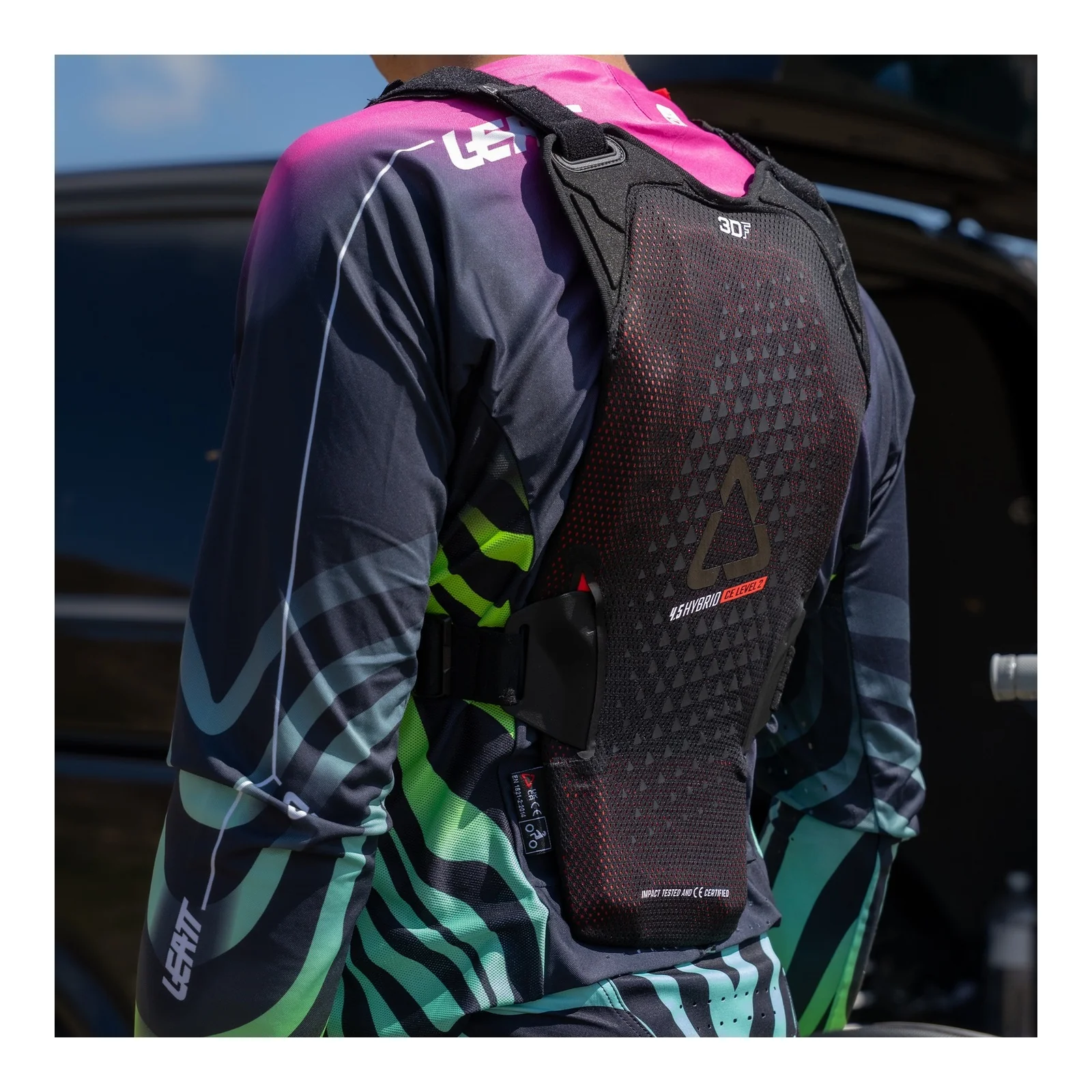 Leatt 4.5 Chest Protector Hybrid - Black - Image 7