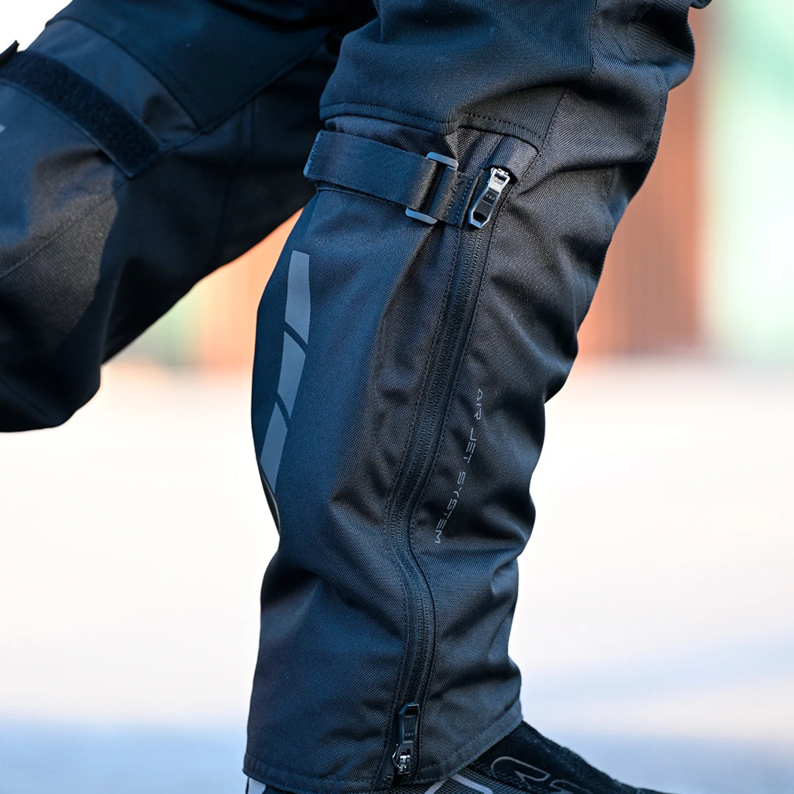 LS2 Travel Men's Pant - Black / Dark Grey - Image 4