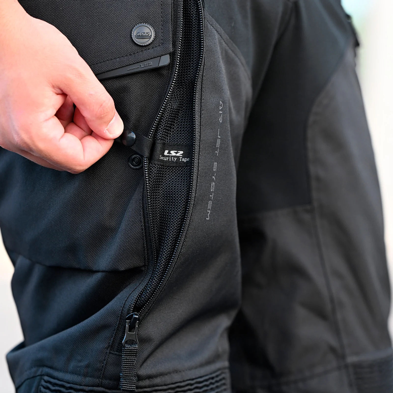 LS2 Travel Men's Pant - Black / Dark Grey - Image 7