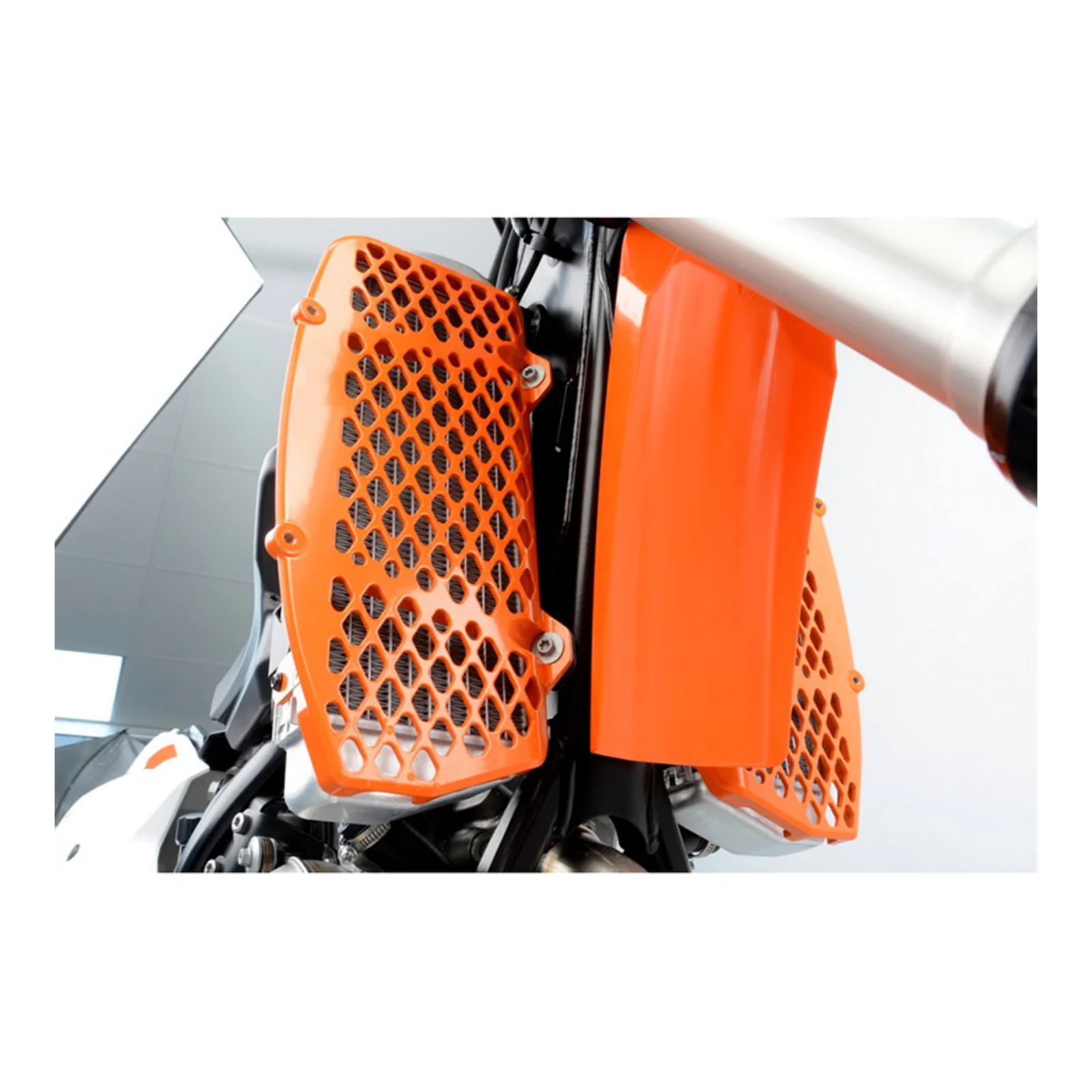 Trail Tech Radiator Guard KTM '16-'18 - Orange - Image 2